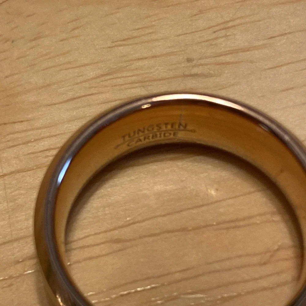 Tungsten carbide men’s ring